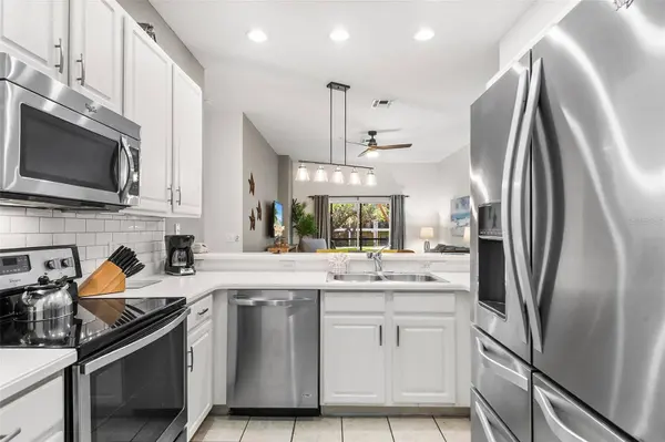 402 LUCAYA LOOP, Davenport, FL 33897