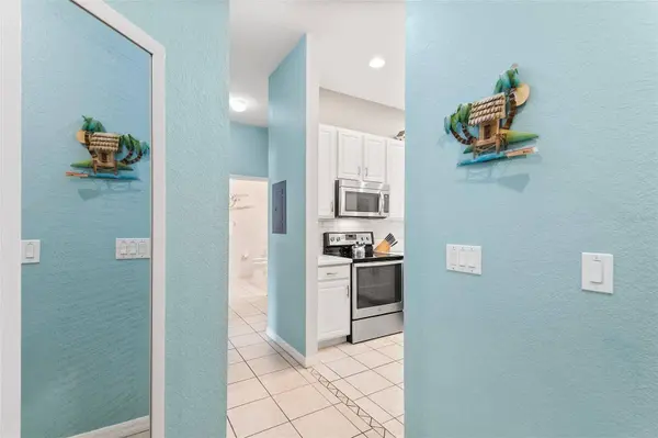 402 LUCAYA LOOP, Davenport, FL 33897