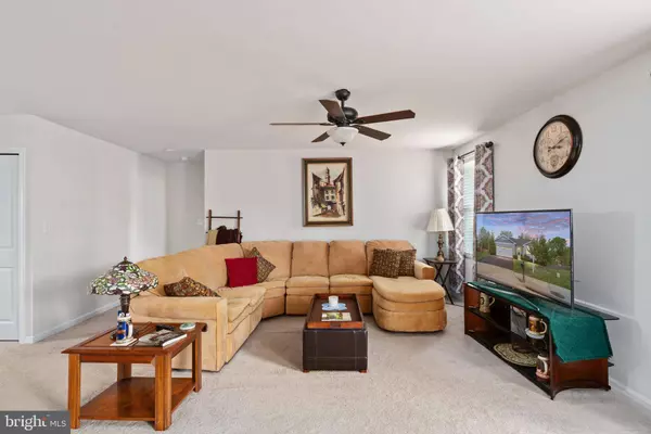 2206 SEDGWICK DR, Remington, VA 22734