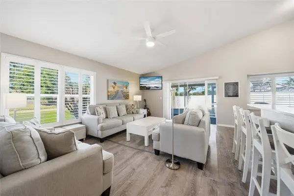 2119 CATTLEMAN DR, Brandon, FL 33511