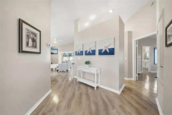 2119 CATTLEMAN DR, Brandon, FL 33511