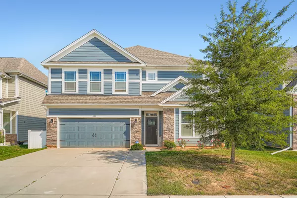 402 Preston Rd, Mooresville, NC 28117-8615