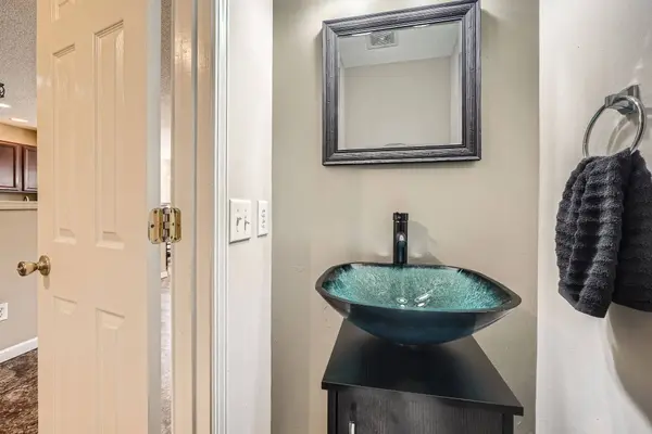 3505 Mayspring Dr, Charlotte, NC 28269-0183