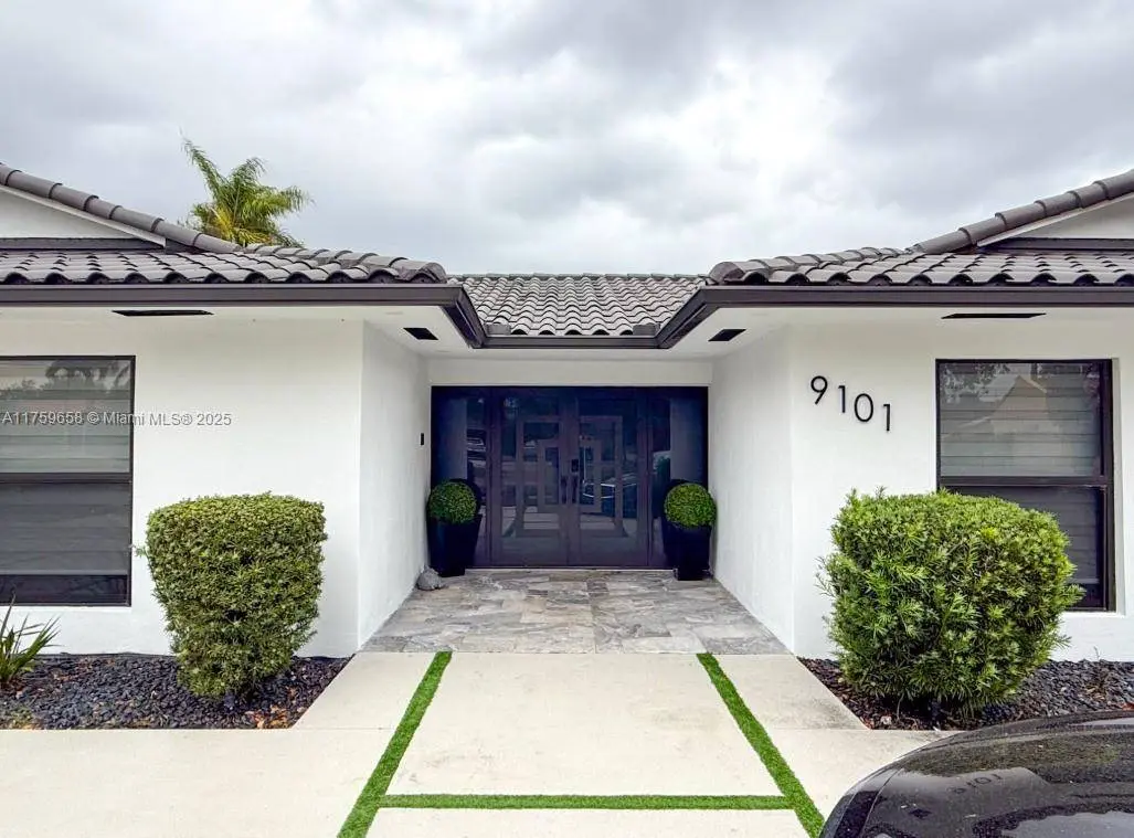 9101 SW 11th St, Miami, FL 33174-3179