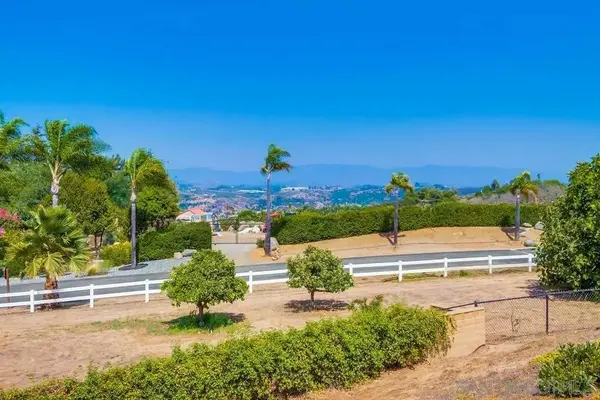 6411 Via De La Reina, Bonsall, CA 92003