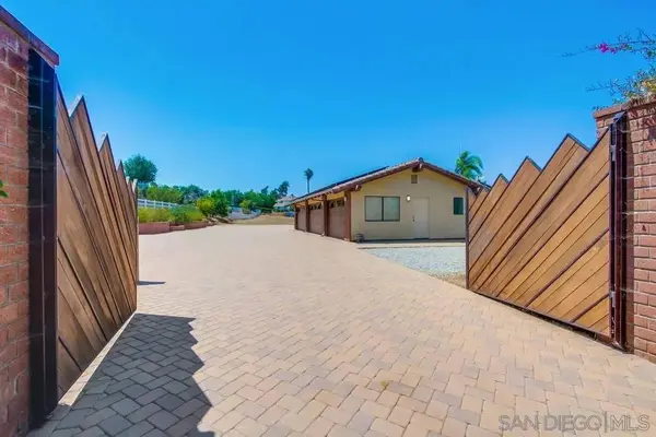 6411 Via De La Reina, Bonsall, CA 92003