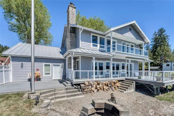 135 NE Boad Haven RD, Belfair, WA 98528