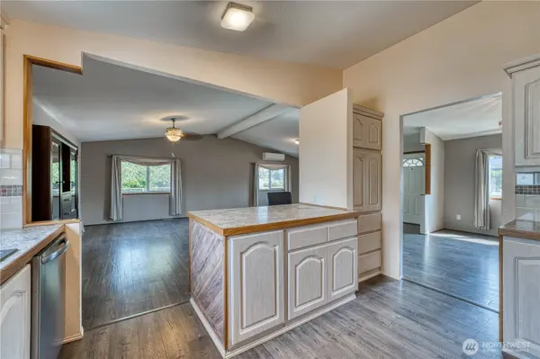 626 N Priest RD, Sequim, WA 98382
