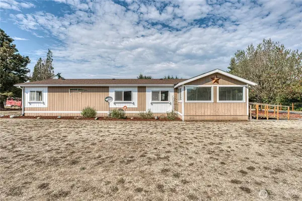 626 N Priest RD, Sequim, WA 98382