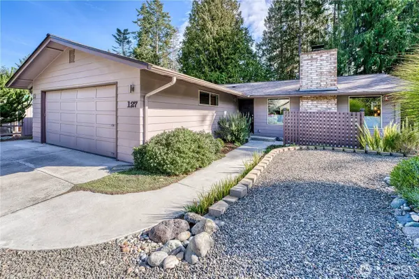 127 Sunset PL, Sequim, WA 98382