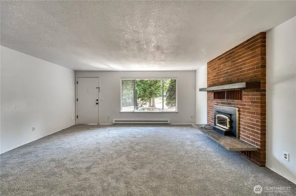 410 El Camino DR, Sequim, WA 98382
