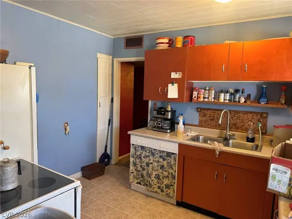 1821 Canosa AVE, Las Vegas, NV 89104