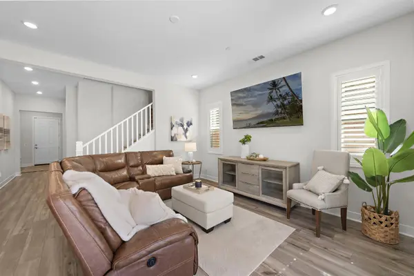 624 Pelion, Lake Forest, CA 92630