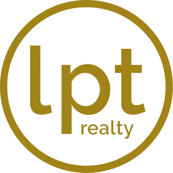 feature image of Cape Cod’s Fall Housing Market: What Buyers and Sellers Need to Know