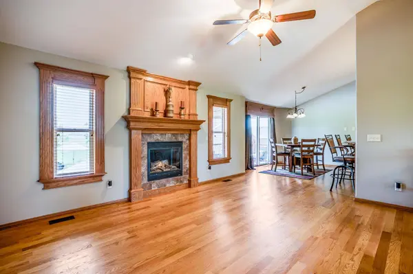 15050 W Shadow Lakes St, Wichita, KS 67223