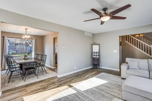 1319 E Warren Ave, Derby, KS 67037
