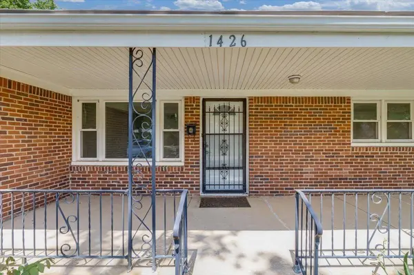 1426 E Salome Ln, Wichita, KS 67216