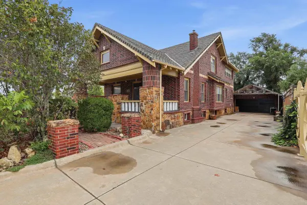 1442 N Broadway Ave, Wichita, KS 67214
