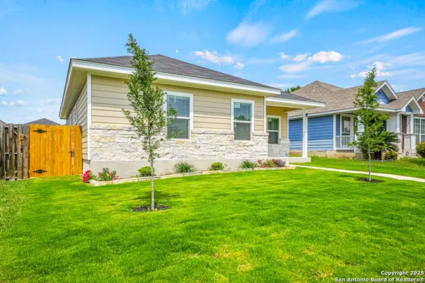 5623 Midcrown, San Antonio, TX 78218