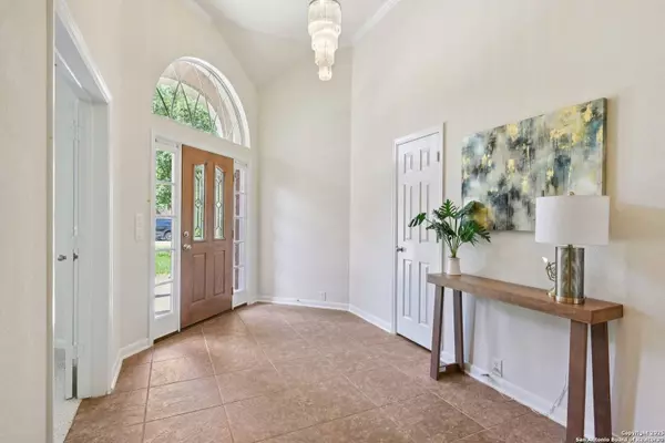 914 Desert Blf, San Antonio, TX 78258