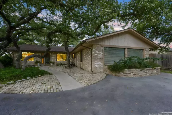 525 Fleetwood, Hollywood Park, TX 78232