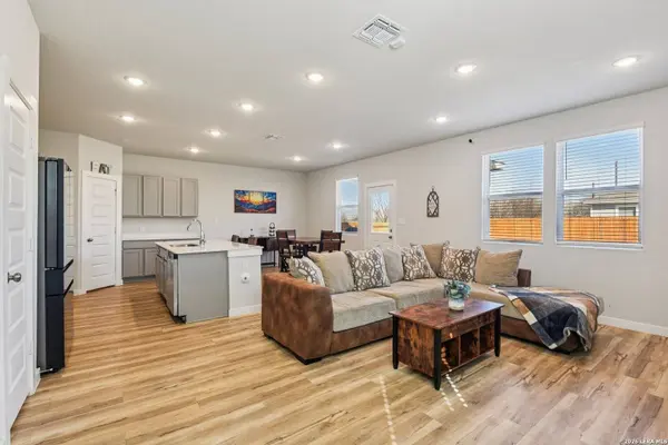 5703 Topaz Way, San Antonio, TX 78222