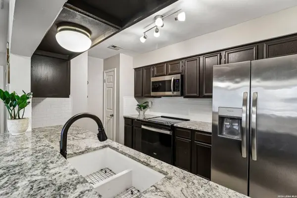 11839 Parliament UNIT 921, San Antonio, TX 78216
