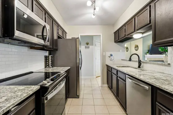 11839 Parliament UNIT 921, San Antonio, TX 78216