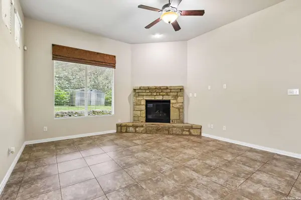 1903 ROARING FRK, San Antonio, TX 78260