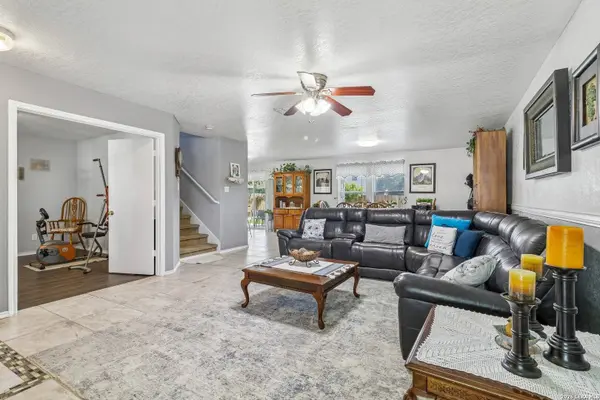 620 NORTHLAKE DR, New Braunfels, TX 78130