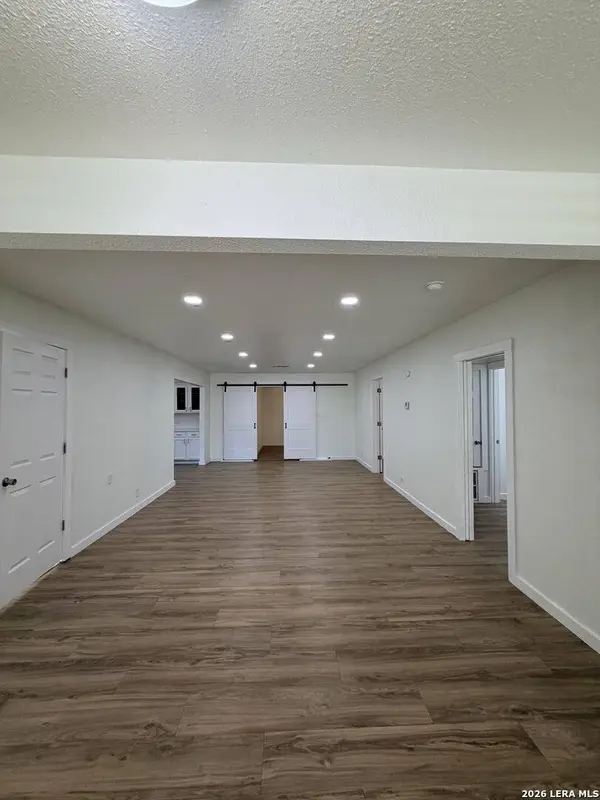 163 Continental, San Antonio, TX 78228