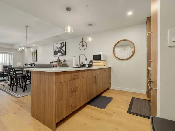 102 Scenic DR N #218, Lethbridge, AB T1J 0J4