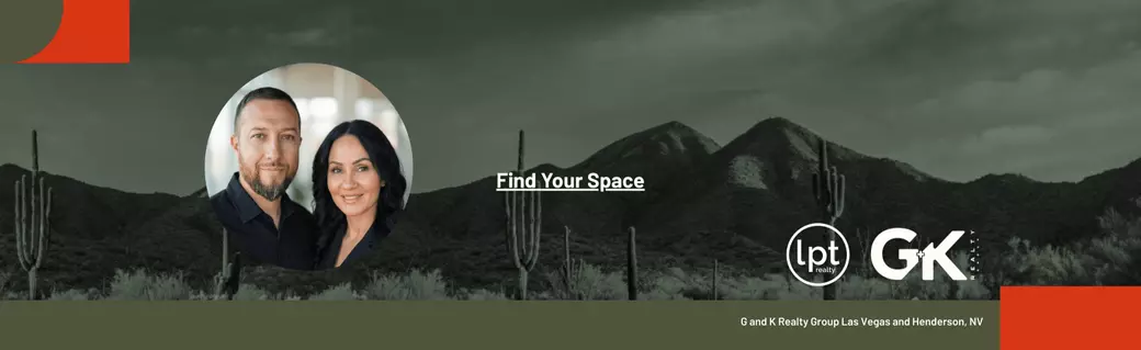 Graphic Designer and Content Writer Specialist (1250 x 275 px) (3000 x 1000 px)