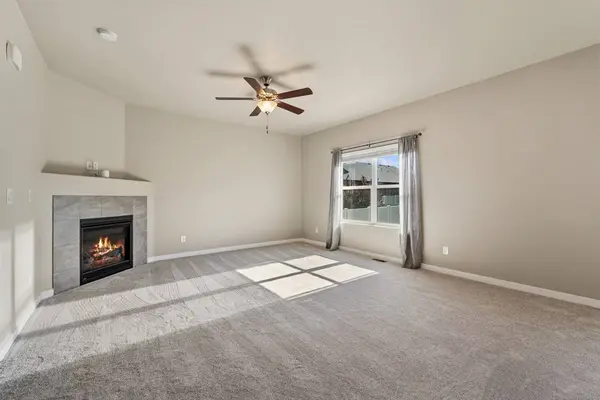 5562 Clarence Dr, Windsor, CO 80550-2686