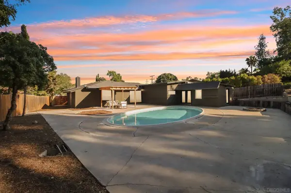 6288 Broadmoor Dr, La Mesa, CA 91942