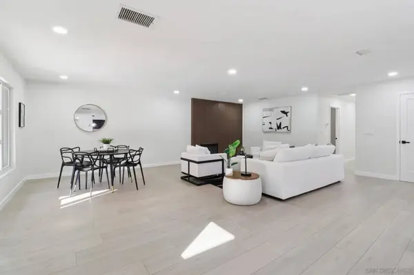 6288 Broadmoor Dr, La Mesa, CA 91942