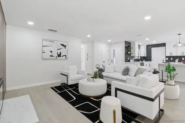 6288 Broadmoor Dr, La Mesa, CA 91942