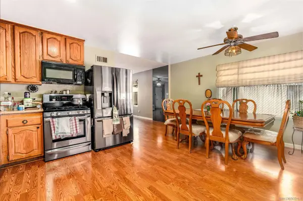8546 Blanco Terrace, El Cajon, CA 92021
