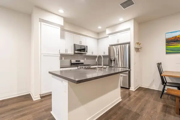 320 Waverunner Ct, Santee, CA 92071