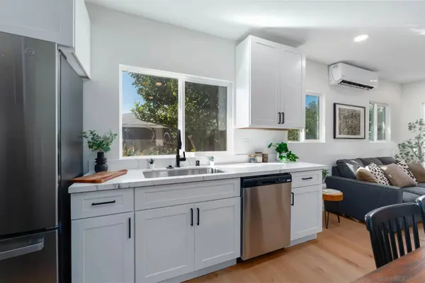 3921-23 Delta St., San Diego, CA 92113