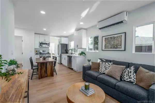 3921-23 Delta St., San Diego, CA 92113