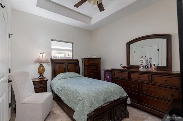 2017 Glendale DR, Edinburg, TX 78541