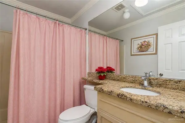 2305 N 32nd ST N, Mcallen, TX 78501