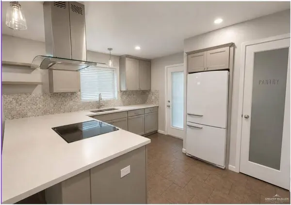 1112 Fern AVE, Mcallen, TX 78501