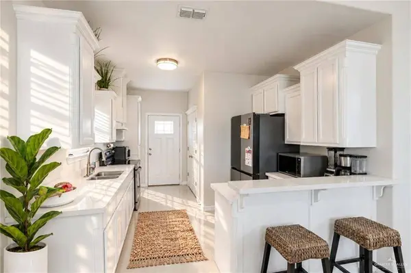 826 Blue Quail ST, Alamo, TX 78516