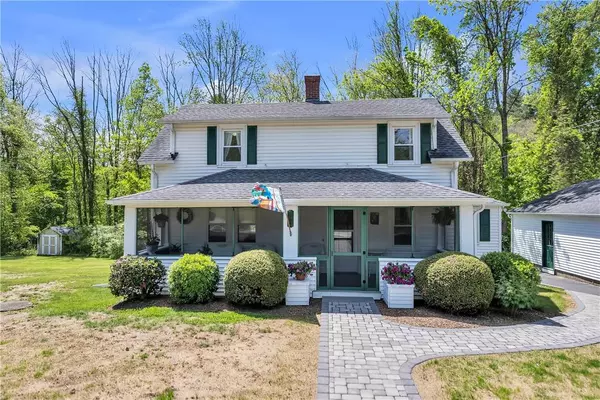 72 Old Danielson PIKE, Foster, RI 02825