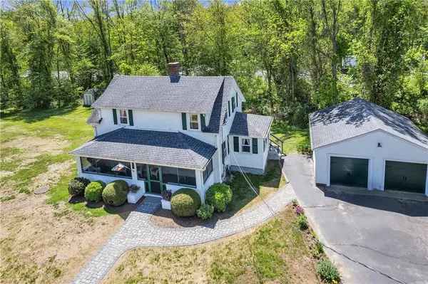 72 Old Danielson PIKE, Foster, RI 02825