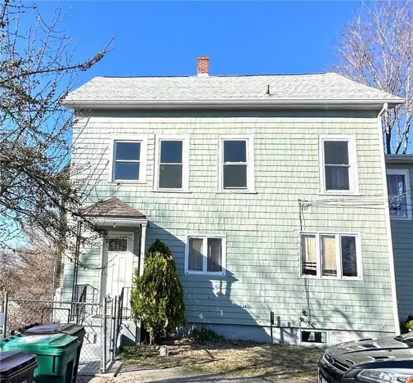 159 Grand ST, Woonsocket, RI 02895