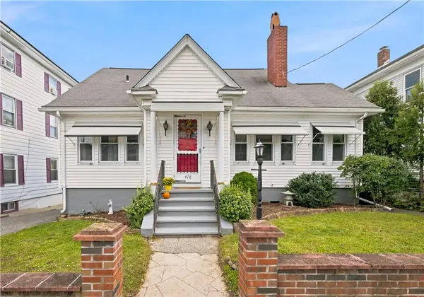 476 East AVE