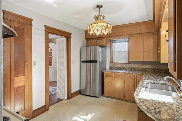 476 East AVE, Pawtucket, RI 02860